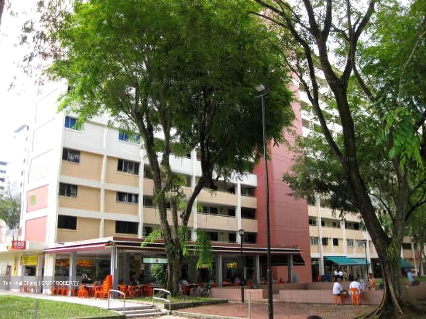 Yio Chu Kang Green (D20), Shop House #568679101
